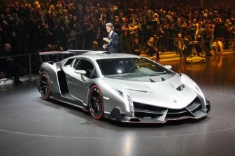  Lamborghini Veneno