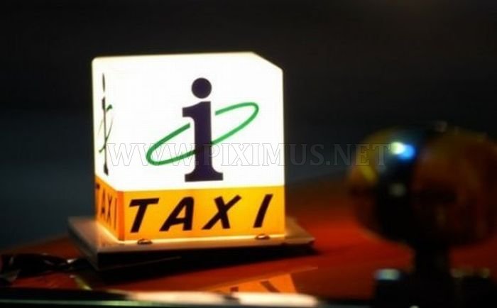 Tokyo Taxi Cab Signs 