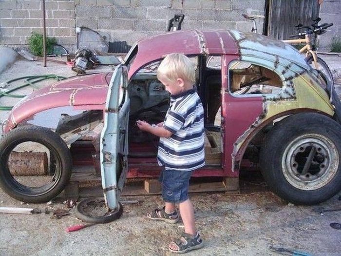 Guy Built a Car for His Son