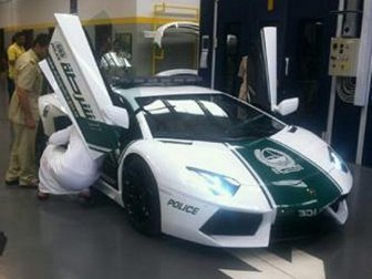 Dubai police received Lamborghini Aventador