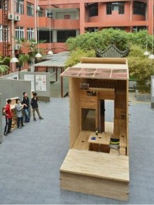 Student from China Builds a Tiny House