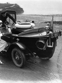 The Most Unusual Retro Vehicles from the Past