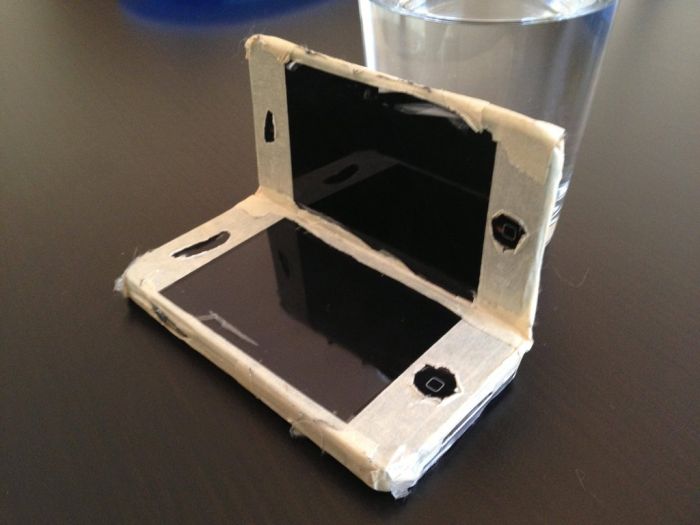 DIY Nintendo DS. Or Should We Call It iDS?