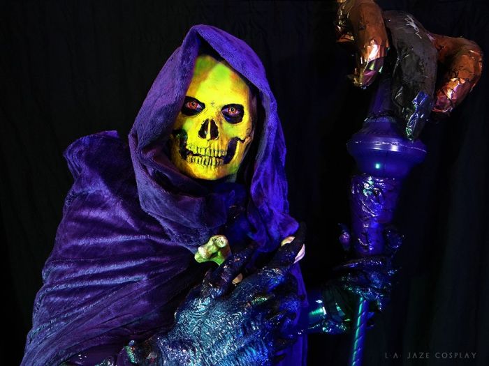 Black Light Glowing Skeletor Costume