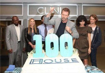 100th Episode TV Series Cakes