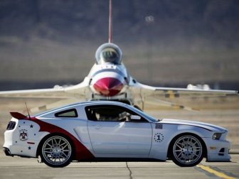 Ford Mustang U.S. Air Force Thunderbirds