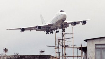 Kai Tak, World's Most Dangerous Airport in Hong Kong