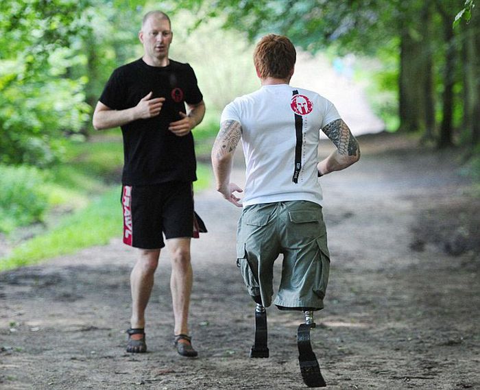 Double Amputee Soldier to Tackle Race from Hell