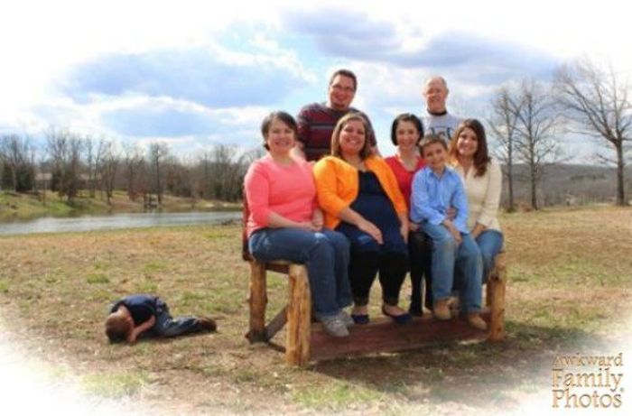 Awkward Family Photos, part 4