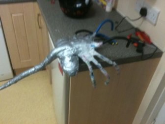 DIY Facehugger