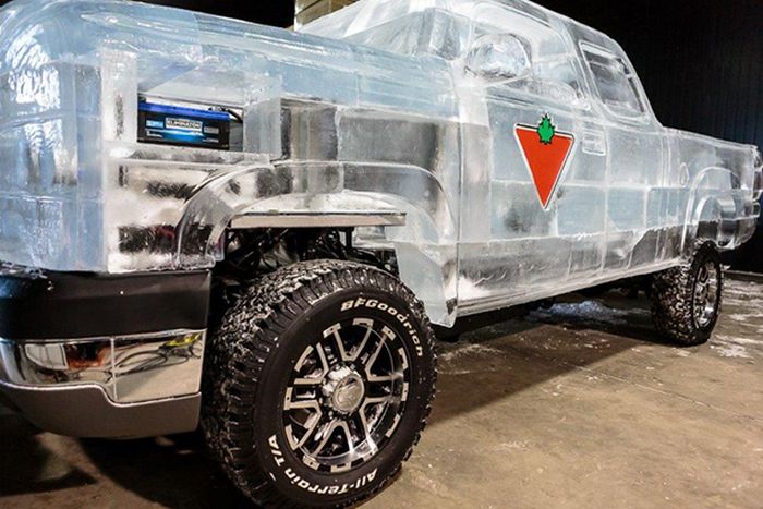 Fully Functional Truck Made From Ice