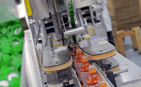 How Sriracha Is Made