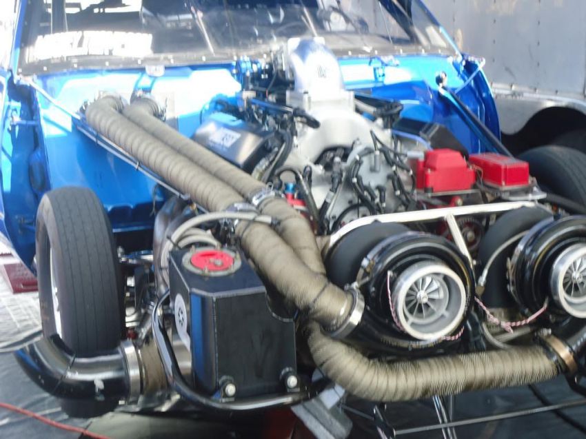 Monster Car Engines