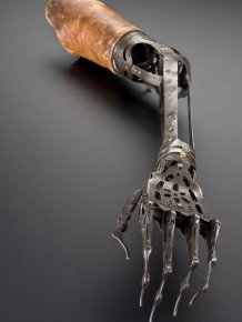 Artificial Arm from the Past