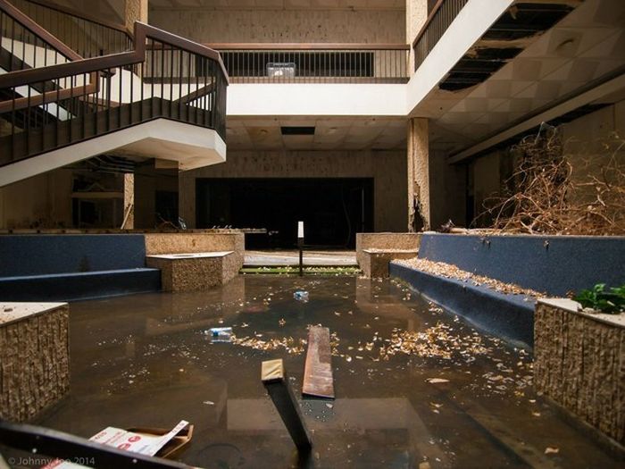 Abandoned Malls in the USA
