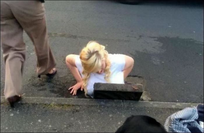 Girl Got Stuck in a Drain While She Tried to Retrieve Her iPhone