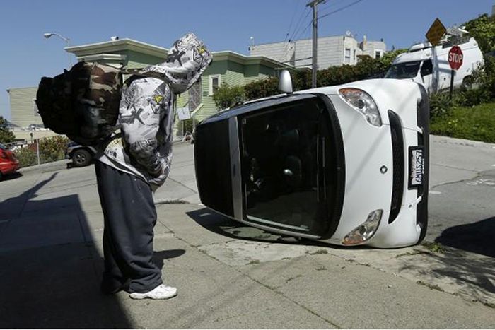 Bad Guys Flipping Over Smart Cars In San Francisco