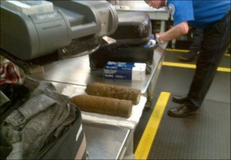 WWI Artillery Shells Found in Luggage at O’Hare
