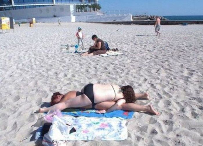 Epic Pictures Of Wins And Fails At The Beach