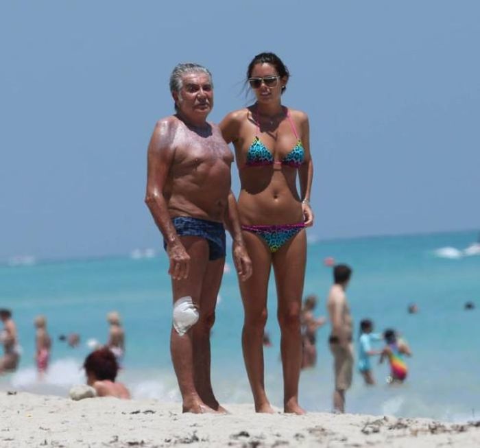 This Old Man Is Dating A Super Hot Model