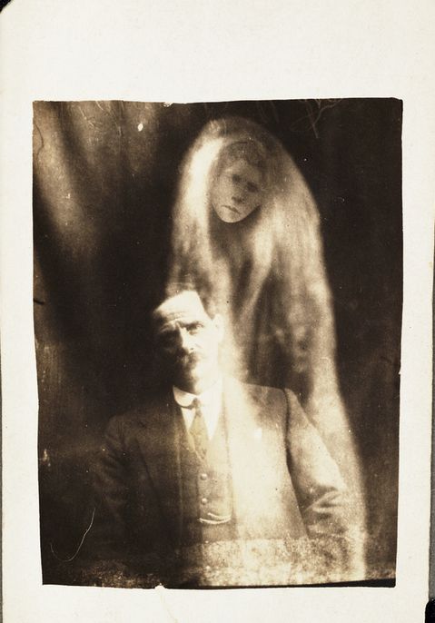 These Pics From The 1920s Will Definitely Haunt Your Dreams