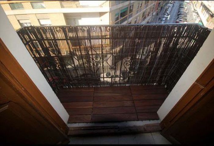 Awesome Idea To Make Your Balcony A Lot Cooler