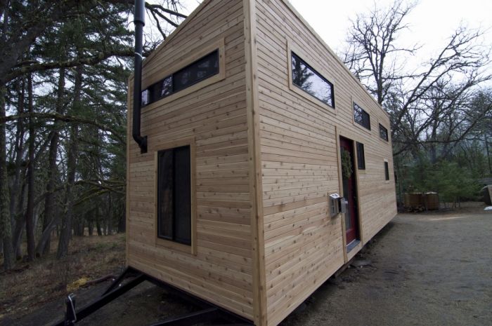 This Tiny House Is Awesome, Would You Live Here?