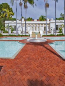 Scarface’s mansion is up for sale