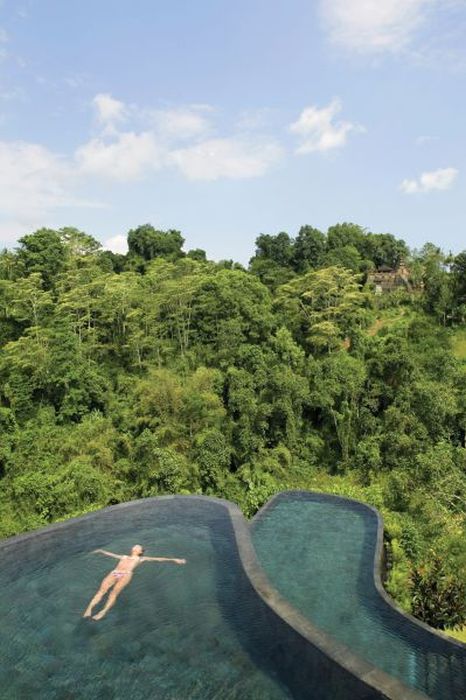 The World's Most Amazing Infinity Pools