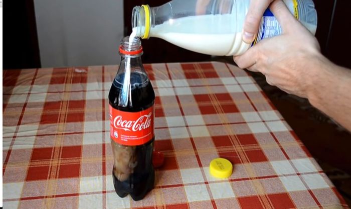 Every Reason You'll Ever Need Not To Drink Coke Again