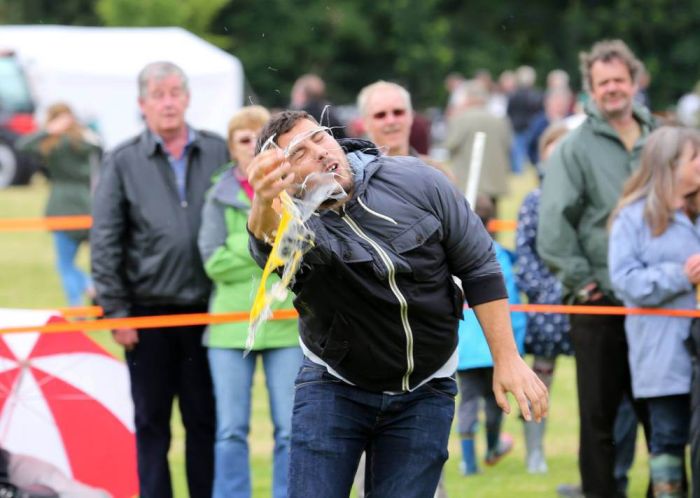 Welcome To The Egg Throwing Championships 2014, part 2014