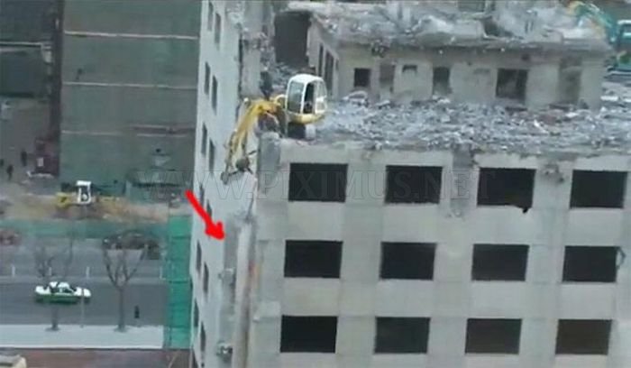 Chinese Construction Workers 