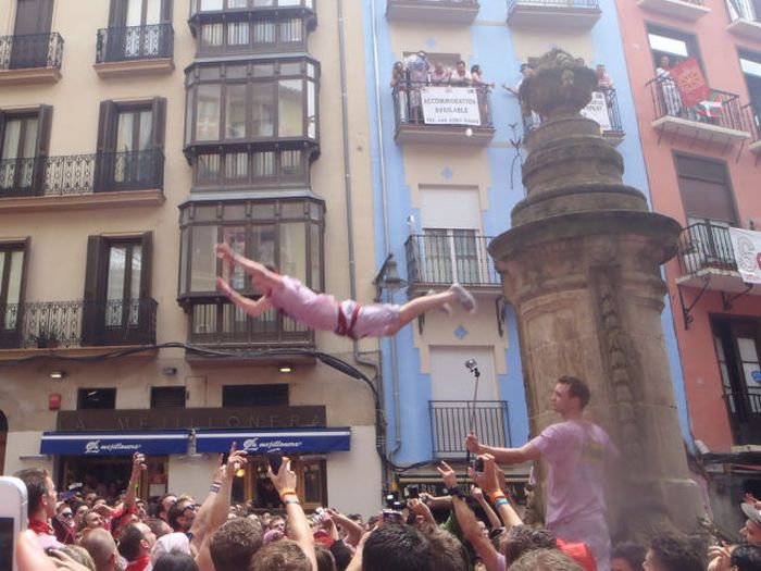 Spain's Annual Street Festival Is A Lot Of Fun