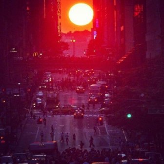 Beautiful Shots Of The Sun From Manhattan