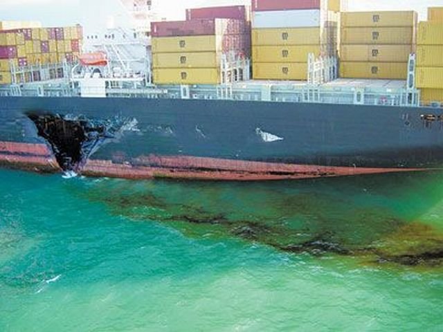 Accidents with Container Ships