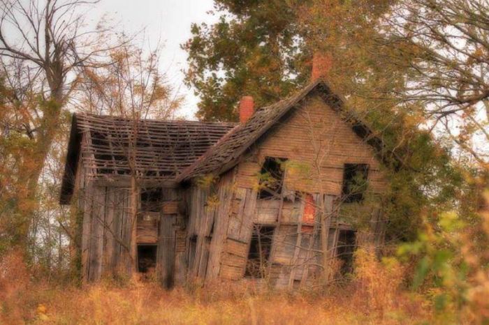 Creepy Abandoned Houses