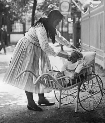 Baby Strollers Back In The Day And Today