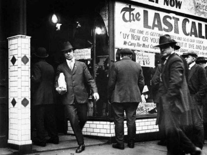 Historic Photos From The Prohibition Era