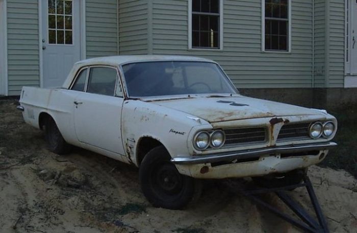 Old Pontiac Sells For Over $200,000, part 200000