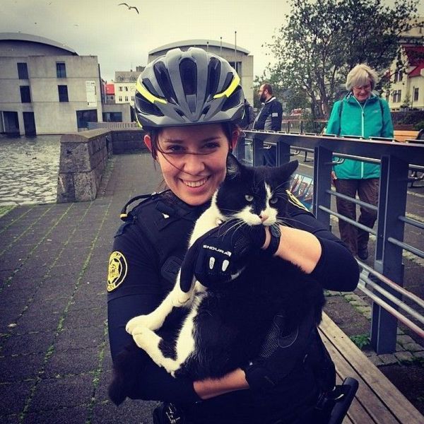 Icelandic Police Are The Coolest Cops Ever