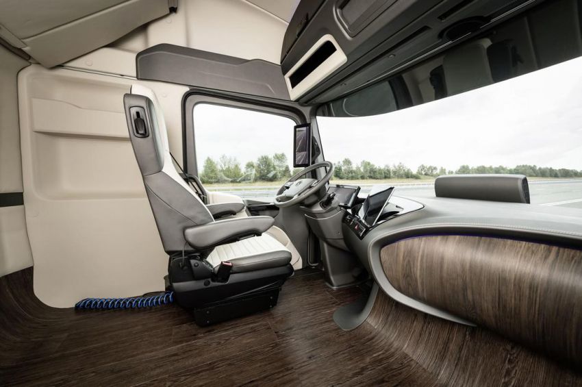 Mercedes-Benz Future Truck 2025 Concept
