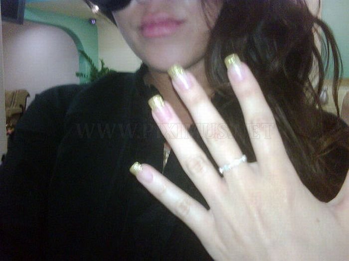 Celebrity Fingernail Designs 