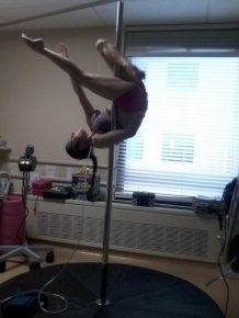 Pole Dancer With 25% Lung Function