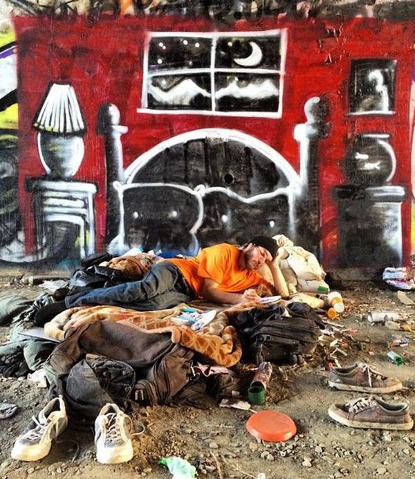 Artists Creates Homeless Dreams
