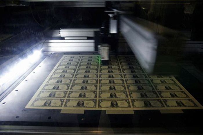 An Inside Look At How American Currency Is Printed