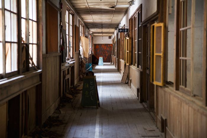This Old Abandoned School Is Just Slightly Creepy