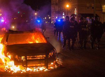 The Riots In Ferguson Are Out Of Control After Grand Jury's Decision