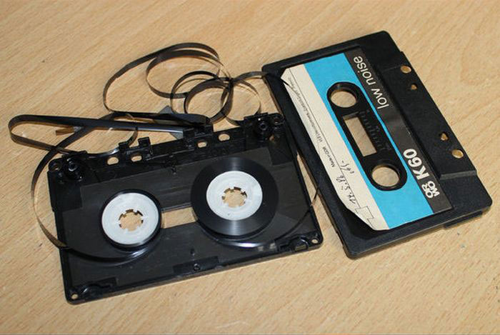 How To Make A MP3 Player Out Of A Cassette Tape
