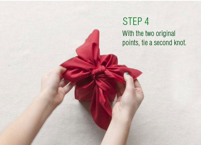 How To Use Old Fabric To Wrap Your Gifts