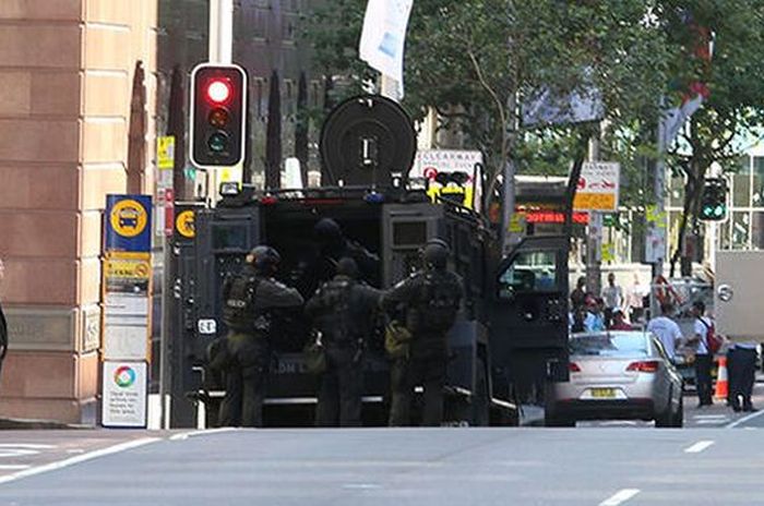 Photos From The Hostage Situation In Sydney